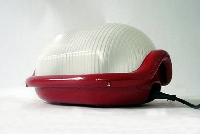 Flos, Achille Castiglioni, table lamp: Table lamp model Noce. Varnished aluminium structure, printed glass diffusor. Achille Castiglioni, Prod. Flos, 1972.Dimensions: h 7,8", 15" x 9,8".Achille Castiglioni. Lampada da tavolo modello Noce.