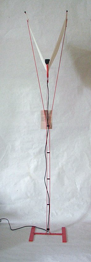 Arteluce, floor lamp: Floor lamp Falena model. Red varnished metal structure, woven diffusor. Arteluce.Dimensions: h 68,5'', width 18,5''.Arteluce. Lampada da terra modello Falena. Struttura in metallo verniciato rosso, di