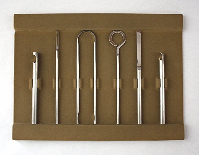 Cini&Nils, Opi Milano, bar set: Bar cylindric set: 6 pieces. Cini&Nils, Opi Milano. Original box. 1969. Dimensions: 40,5 cm x 30, 5 cm Collezione cilindrica da bar, 6 pezzi, Cini&Nils, Opi Milano. Scatola originale. 1969.