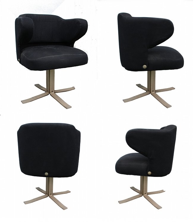 Formanova, four armchairs: Formanova, four revolving armchairs. 1970 ca. Formanova, quattro poltroncine girevoli. 1970 ca.