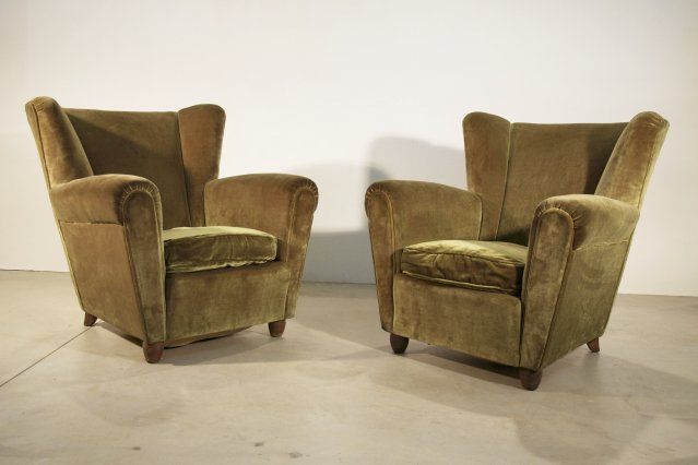 Italian Manufacture, two armchairs (1 of 2)
