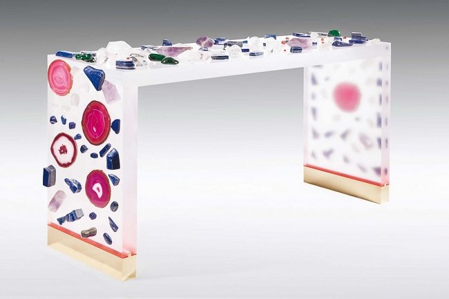 Studio Superego, Badakhshan.: Studio Superego, Badakhshan. Consolle. Plexiglas decorated with quartz, agate, lapis lazuli, amethyst, coral and pearls. Metea, Italia, 2012. STUDIOSUPEREGO Consolle Badakhshan in plexiglass decorata