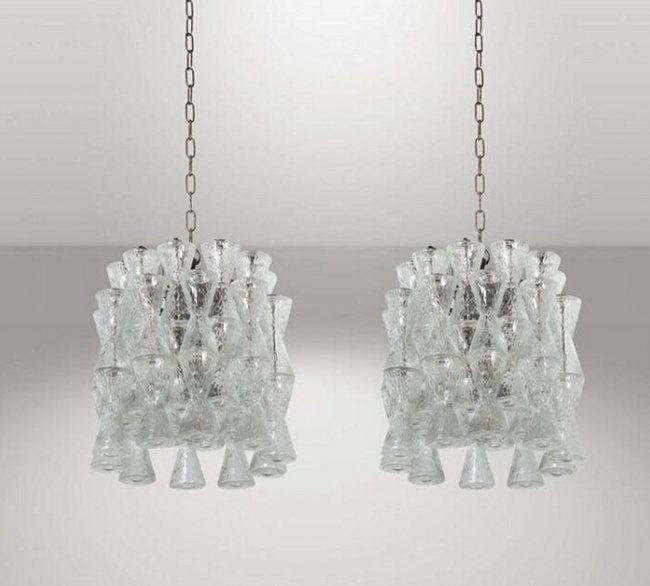 Venini, Pair of chandeliers (1 of 7)