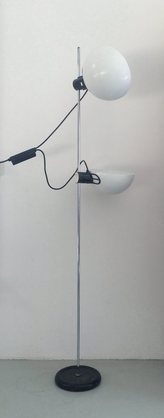 Guzzini, floor lamp (1 of 5)
