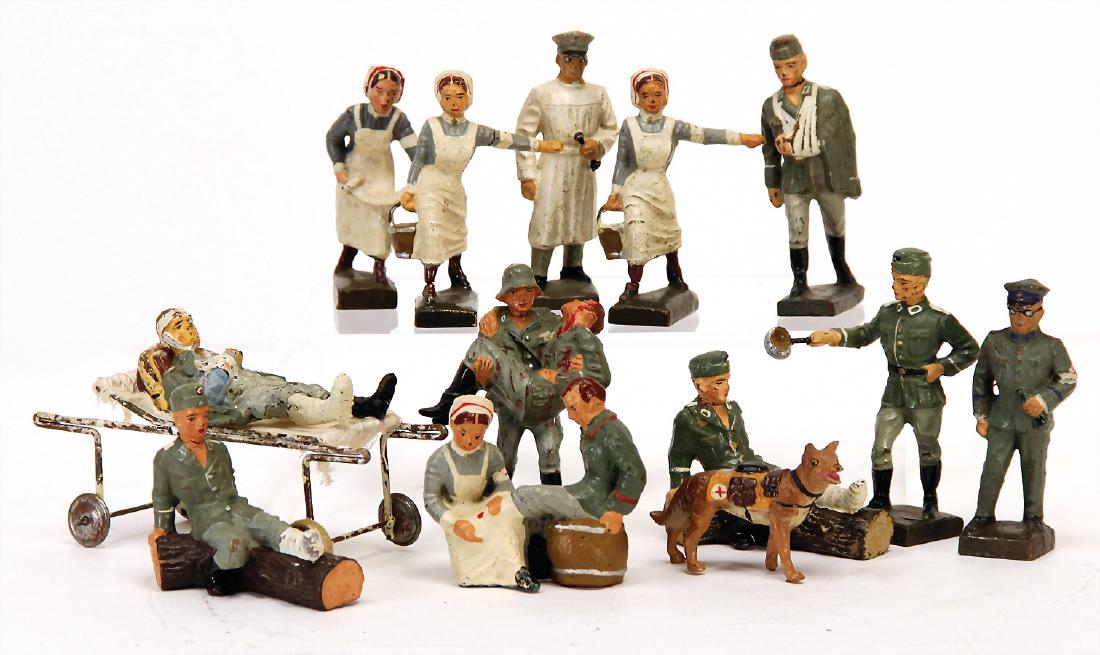 LINEOL Second World War, 7.5 cm, nurse, doctors and (1 of 1)