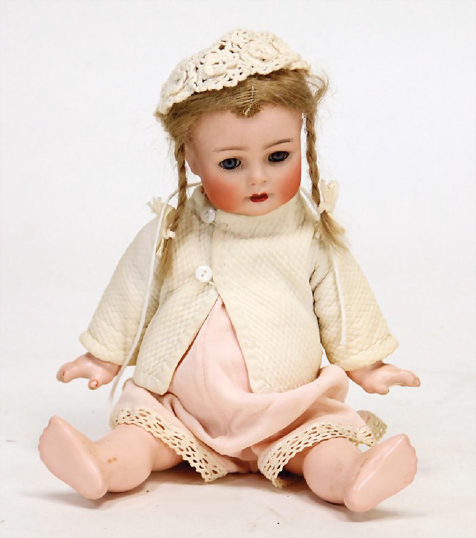 KÄMMER & REINHARDT Porzellankopf-Puppe, gem. (1 of 1)