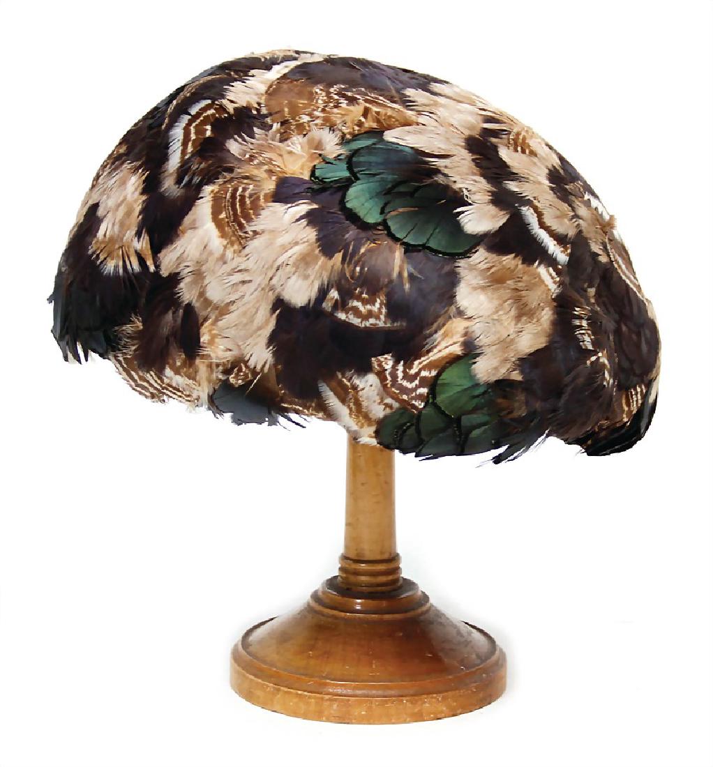 SIMONE ladies' hat with feather ornaments, with a (1 of 1)