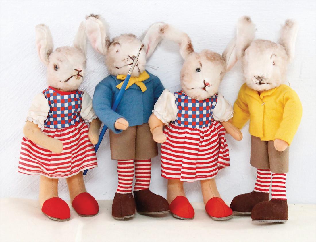 4 Plüsch-Hasen mit Filzkörpern, Typ: Kersa, (1 of 1)