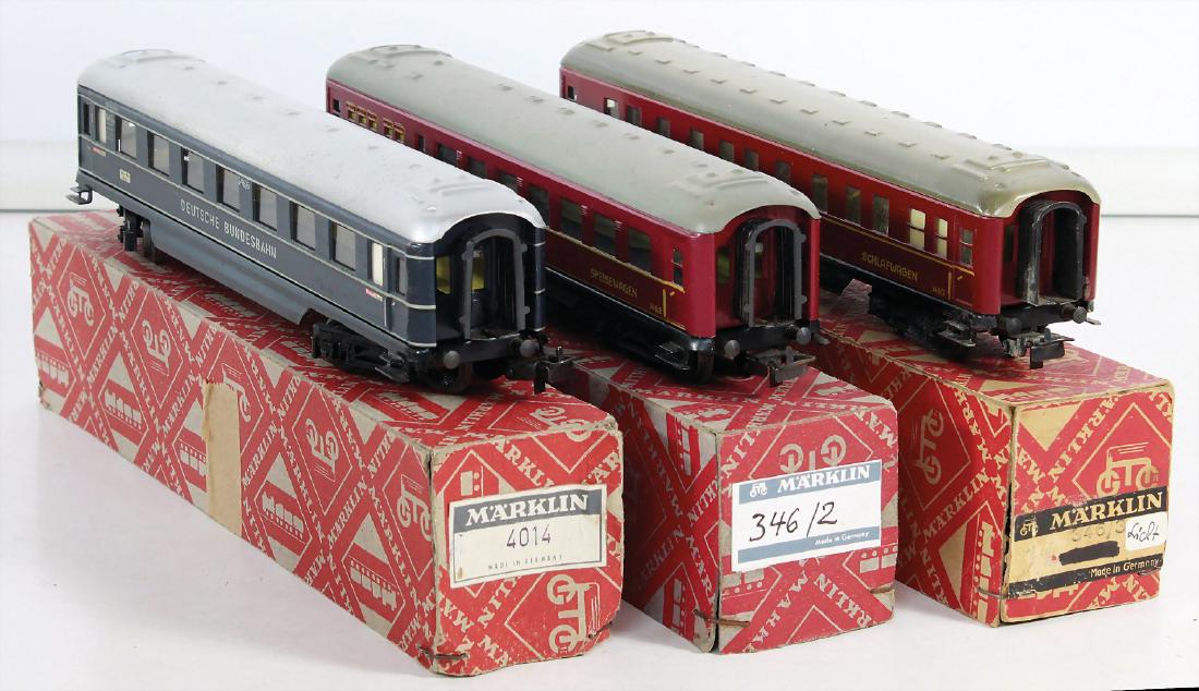 MÄRKLIN 3-tlg., H0, 4-achsiger Personenwagen, (1 of 1)