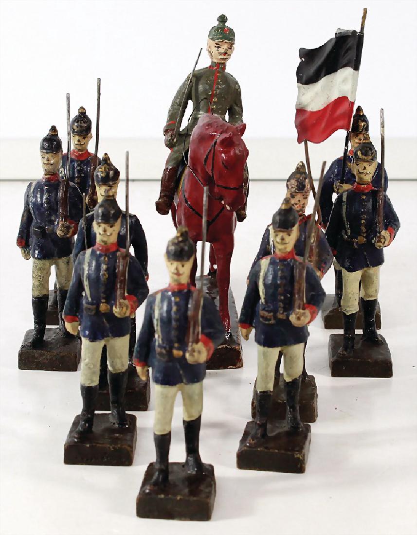 LINEOL 8 Figuren, Masse, 1. Weltkrieg, 9 cm, (1 of 1)