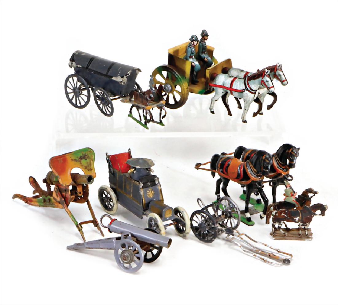 mixed lot of Penny Toy, lithographed sheet metal,: mixed lot of Penny Toy, lithographed sheet metal, horse and cart with cannon, 17 cm, tin-tank car, 7.5 cm, without figures, 1 machine gun, 1 cart, tin/sheet metal German Description Konv. Penny Toy, B