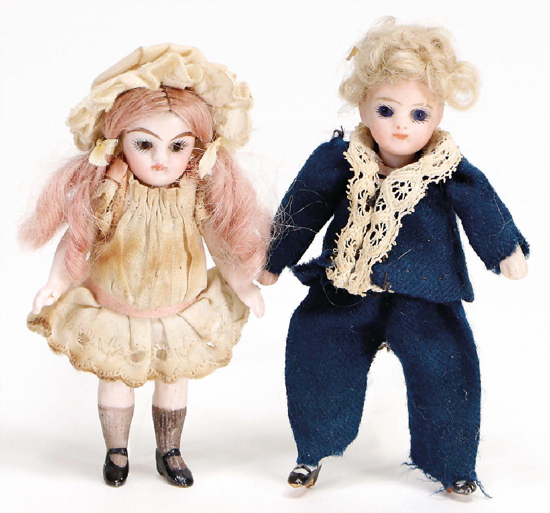 dollhouse dolls, 2 pieces, children, 9 and 10 cm, boy, (1 of 1)
