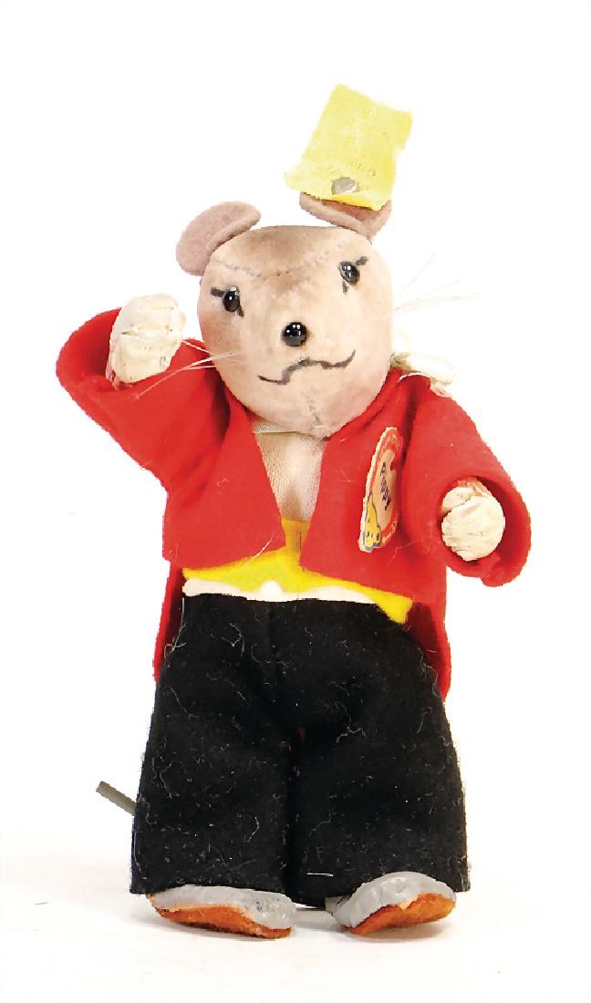 STEIFF mouse Pippy, with button, chest label and cloth: STEIFF mouse Pippy, with button, chest label and cloth tag label, No. 712, plastic arms and feet, is caused of old age warped, 10 cm, felt clothes in good condition and velvet head, cloth tag label is