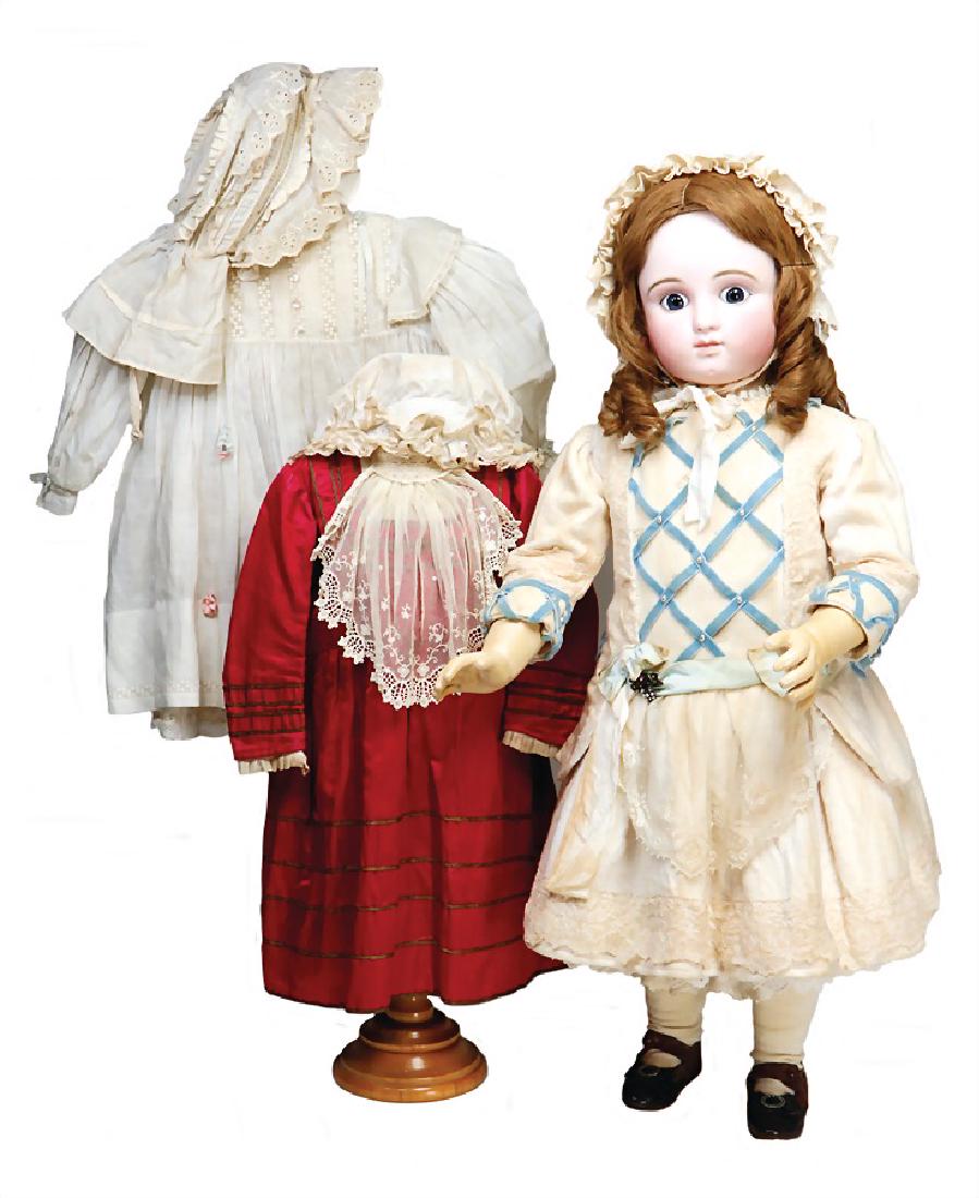 STEINER French Bébé, doll with biscuit porcelain socket (1 of 7)