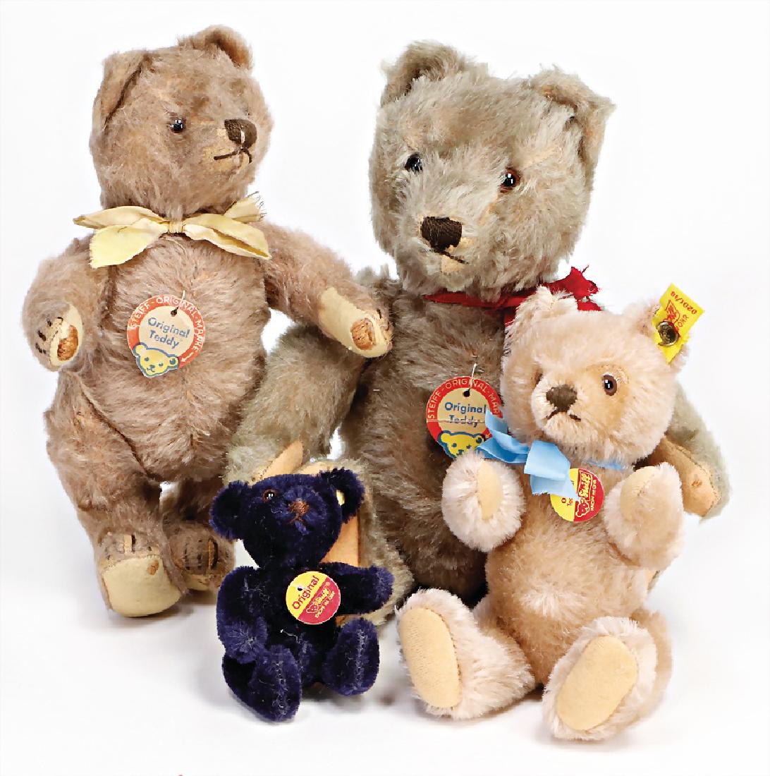 STEIFF Konv. 4-tlg., Bären, 2x Orig.-Teddy, stärker (1 of 1)