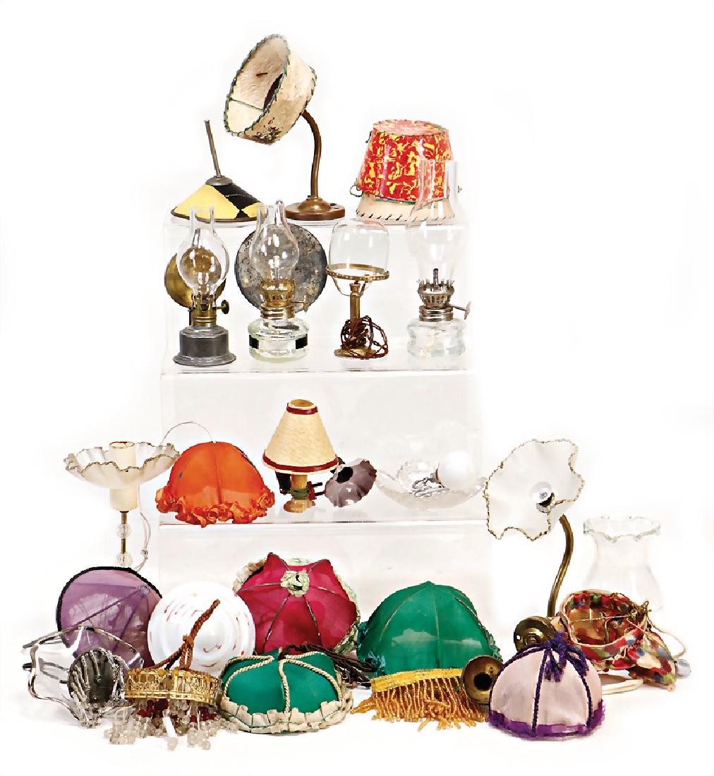 Konv. Puppenstuben-Lampenschirme, versch. Materialien, (1 of 1)