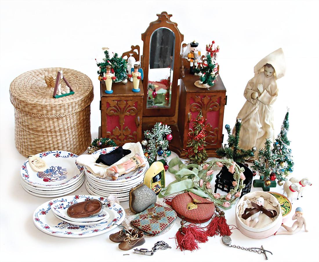 Fundkiste, Frisierkommode, Laubsägearbeit, mit 6 (1 of 1)