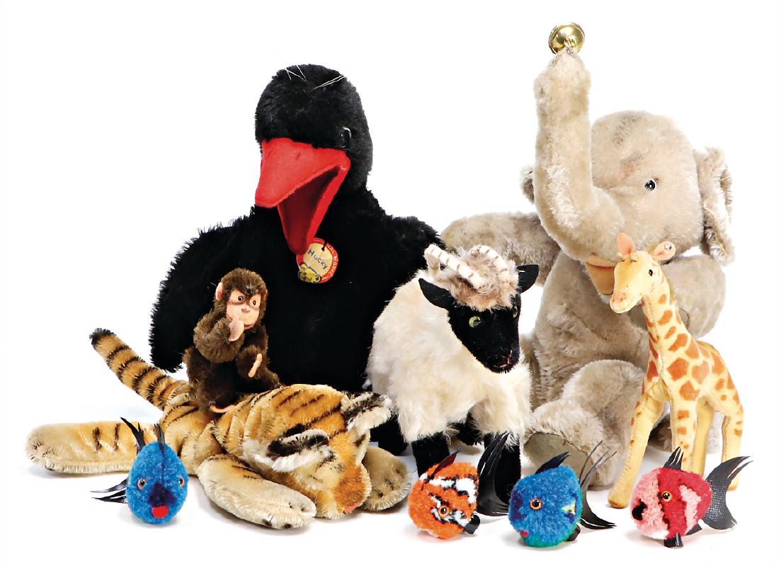 STEIFF Konv., Elefant, sitzend, ohne Latz, ohne Knopf (1 of 1)