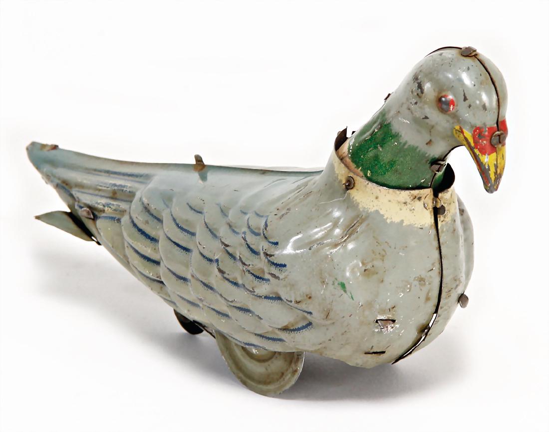 pigeon, sheet metal, handpainted, clock (1 of 1)