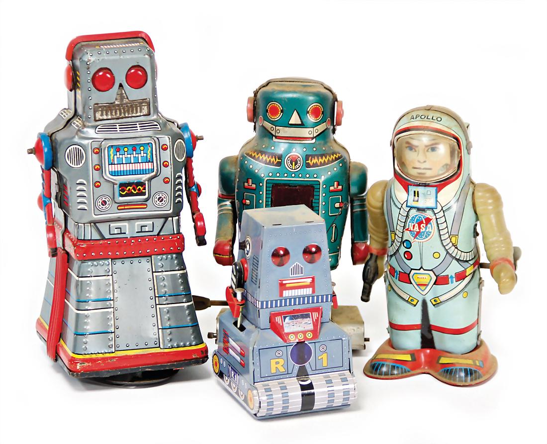 3 pieces robot, 1 spaceman, 2x clock mechanism-drive, (1 of 1)