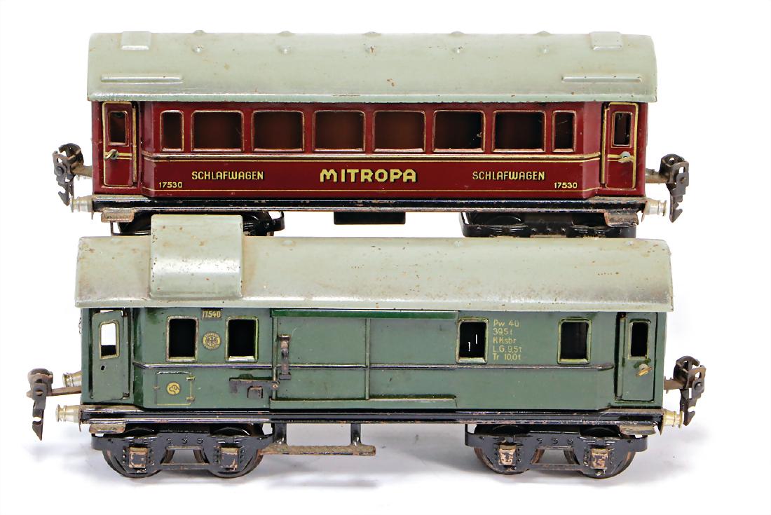 MÄRKLIN 2 pieces, track 0, 1753, 4-axled Mitropa (1 of 1)