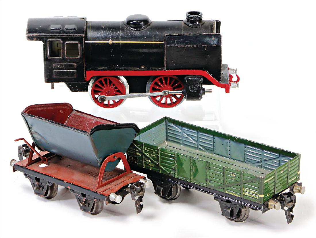 MÄRKLIN track 0, mixed lot tow-tender-locomotive, B, (1 of 1)
