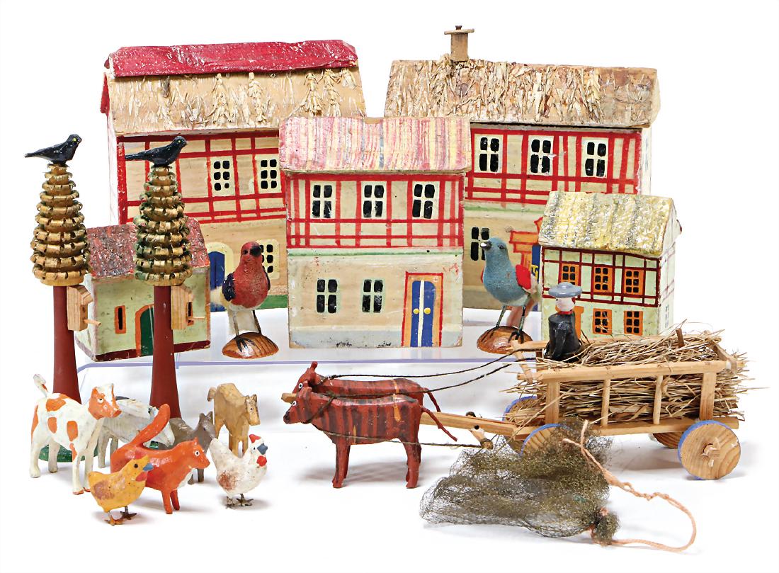 ERZGEBIRGE village, wood, colored set, with thatch (1 of 1)