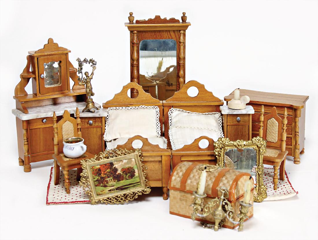 pear tree, bedroom furniture set, 2 beds, with (1 of 1)