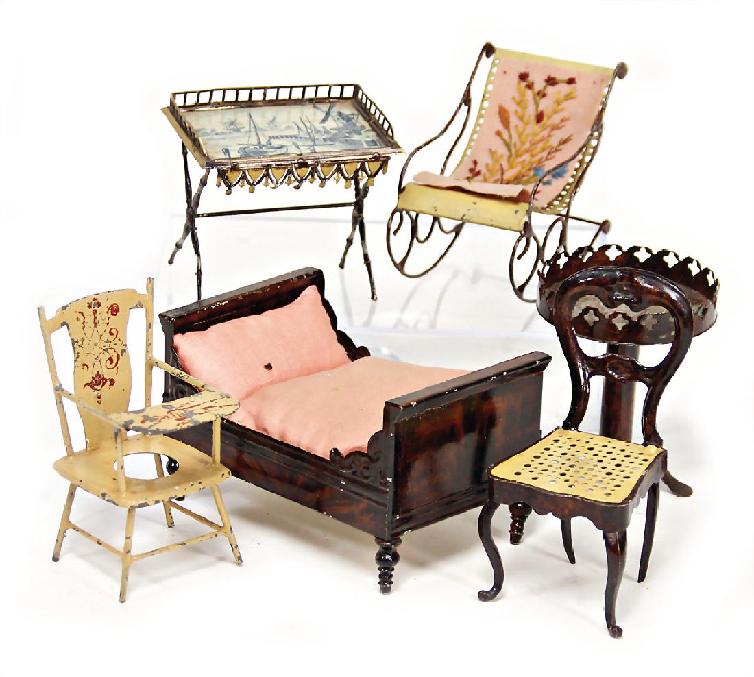 mixed lot of  dollhouse decoration pieces, ROCK & (1 of 1)