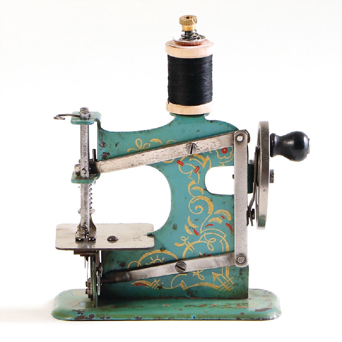 MÜLLER sewing machine, No. 0, flower decor, very rare, (1 of 1)