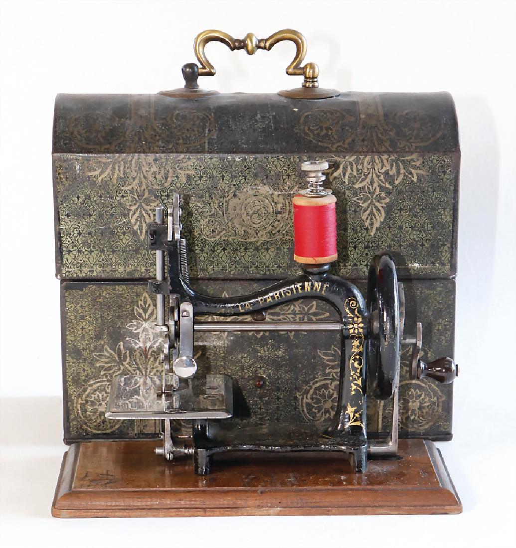 FRIEDRICH EWERS sewing machine, Lübeck, Lubeca, "La (1 of 1)
