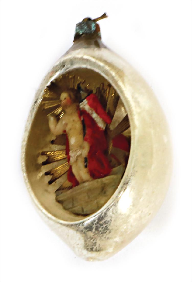 1 baubles with embedded wax-Jesus, 7 cm , German: 1 baubles with embedded wax-Jesus, 7 cm , German Description 1 Christbaumkugel mit eingelassenem Wachs-Jesus, 7 cm ,