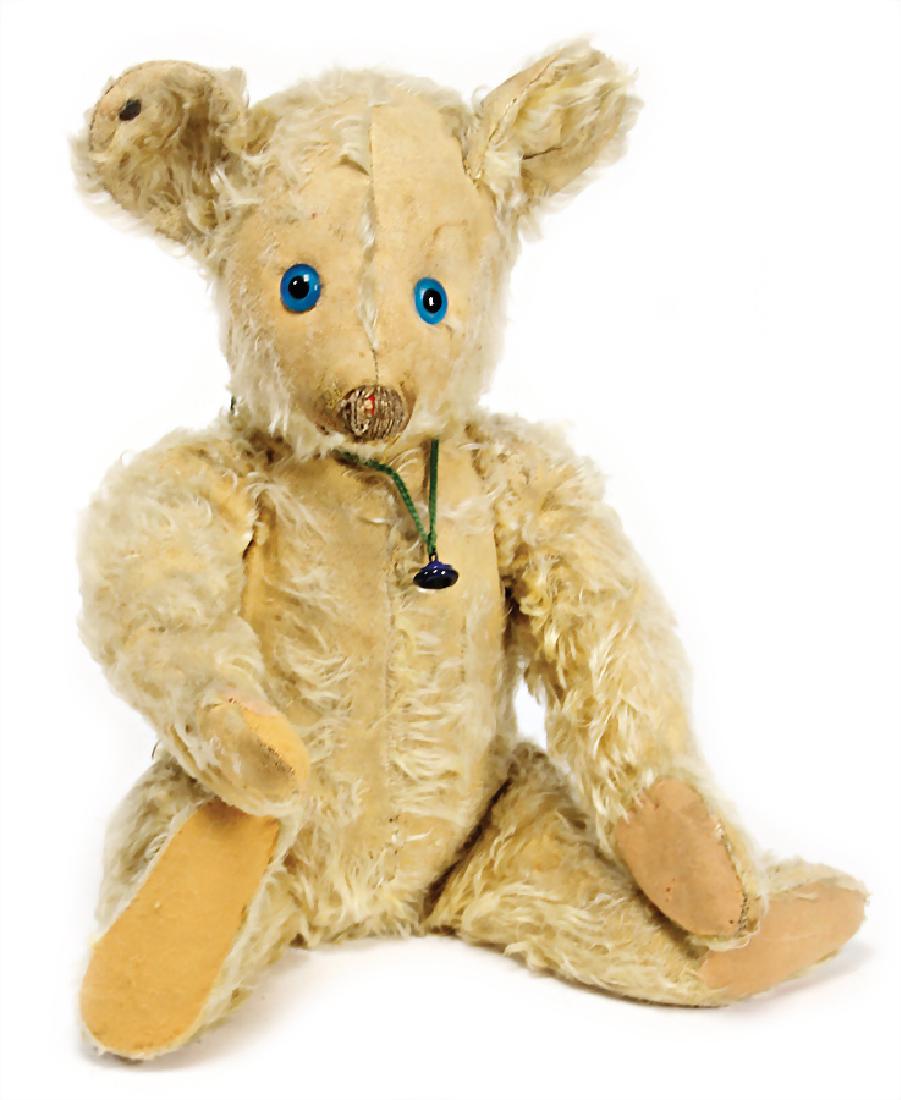 STEIFF bear, unusual type, pre-war era, with button in (1 of 3)
