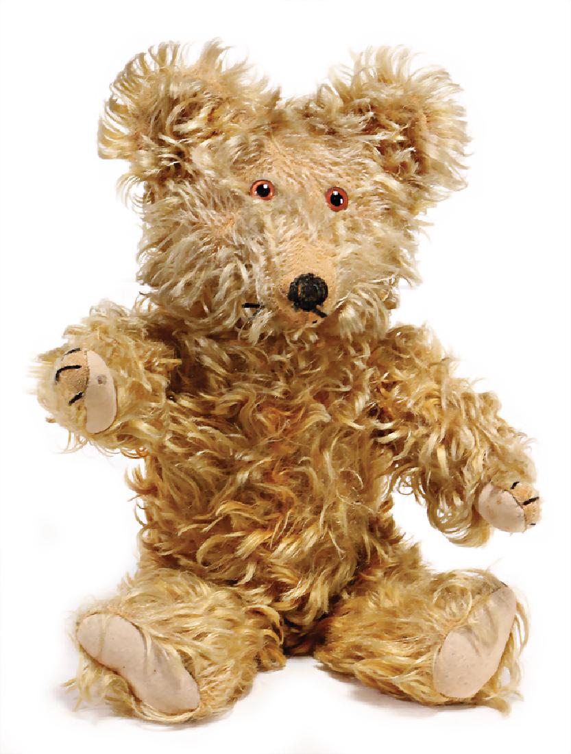 PROBABLY JOPI bear, with music mechanism, 36 cm, press: PROBABLY JOPI bear, with music mechanism, 36 cm, press voice, intact, used, embroidering at snout is slightly worn, felt at the paws in good condition, 1 some places with mohair loss German Descriptio