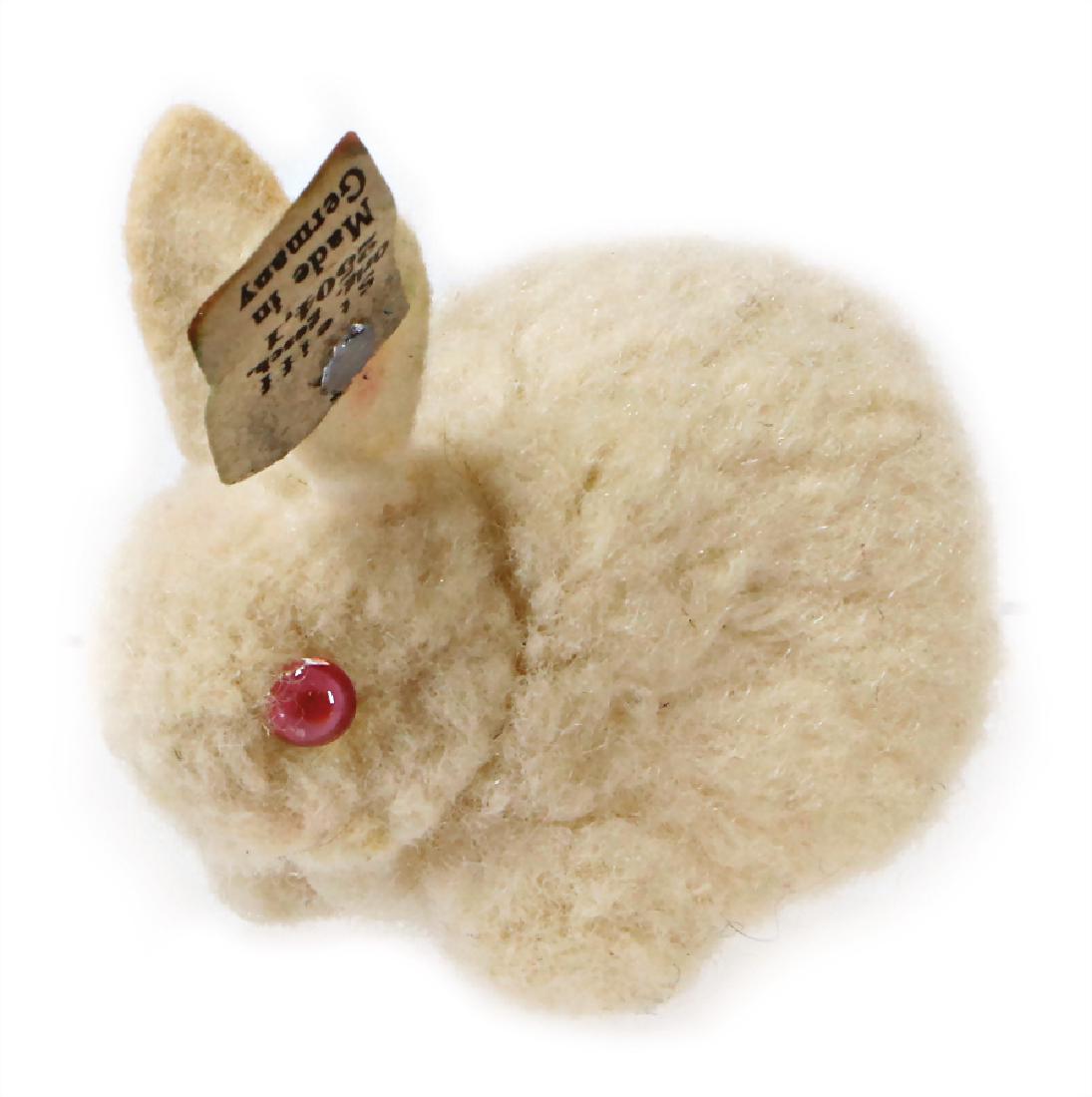 STEIFF miniature made of wool, hare, 4 cm, '40s, shiny: STEIFF miniature made of wool, hare, 4 cm, '40s, shiny button, No. 2504.1, good condition German Description STEIFF Wollminiatur, Hase, 4 cm, 40er Jahre, blanker Knopf, Nr. 2504.1, guter Zust.