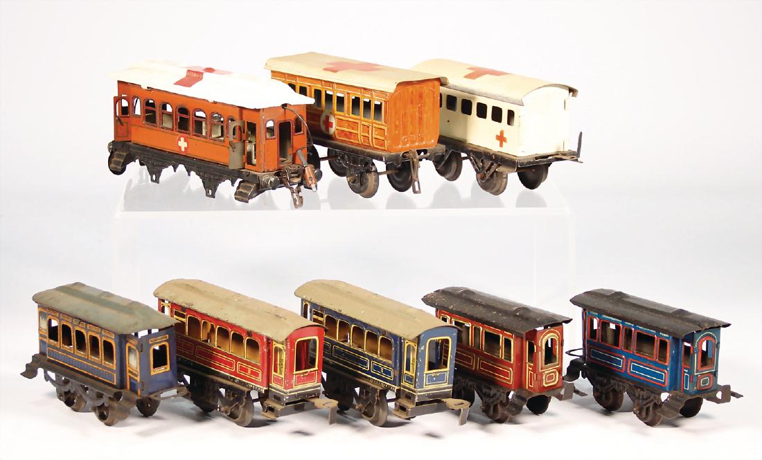mixed lot of  track 0, 8 parts, passenger and  hospital (1 of 1)