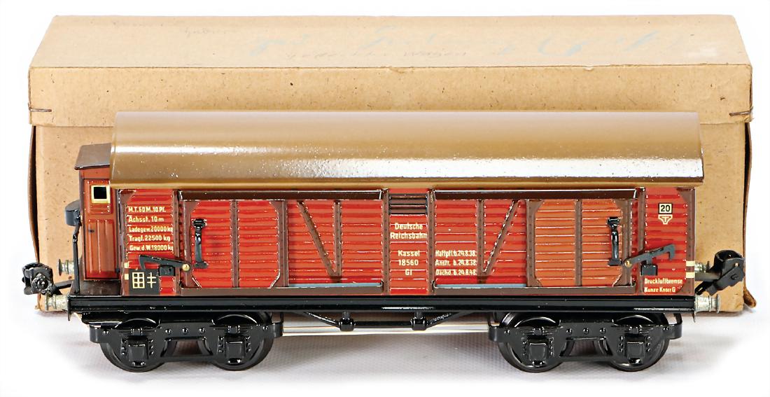 MÄRKLIN track 0, 1856, covered, 4-axled freight waggon, (1 of 1)