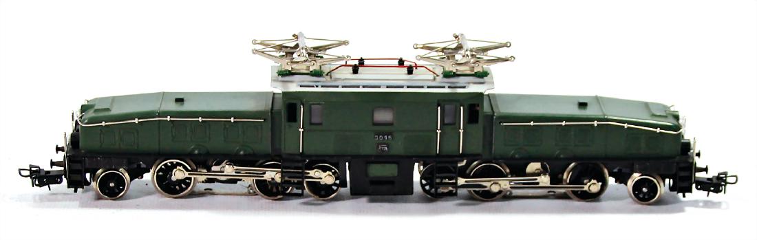 MÄRKLIN H0, electric-locomotive, crocodile, 3015, (1 of 1)