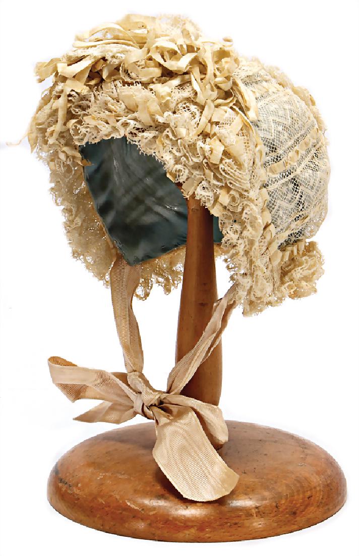 doll hood, point, filigree, inside with silk lined, for (1 of 1)