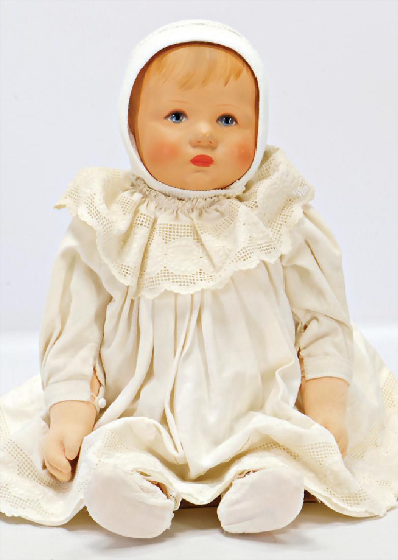 KÄTHE KRUSE Du Mein, neuere Produktion,: KÄTHE KRUSE Du Mein, neuere Produktion, Kunststoff-Kopf, 48 cm, beschwert, minim. Farbabrieb an 1 Wange, sonst guter Zust. German Description KÄTHE KRUSE Du Mein, neuere Produktion, Kunststoff-Kopf,