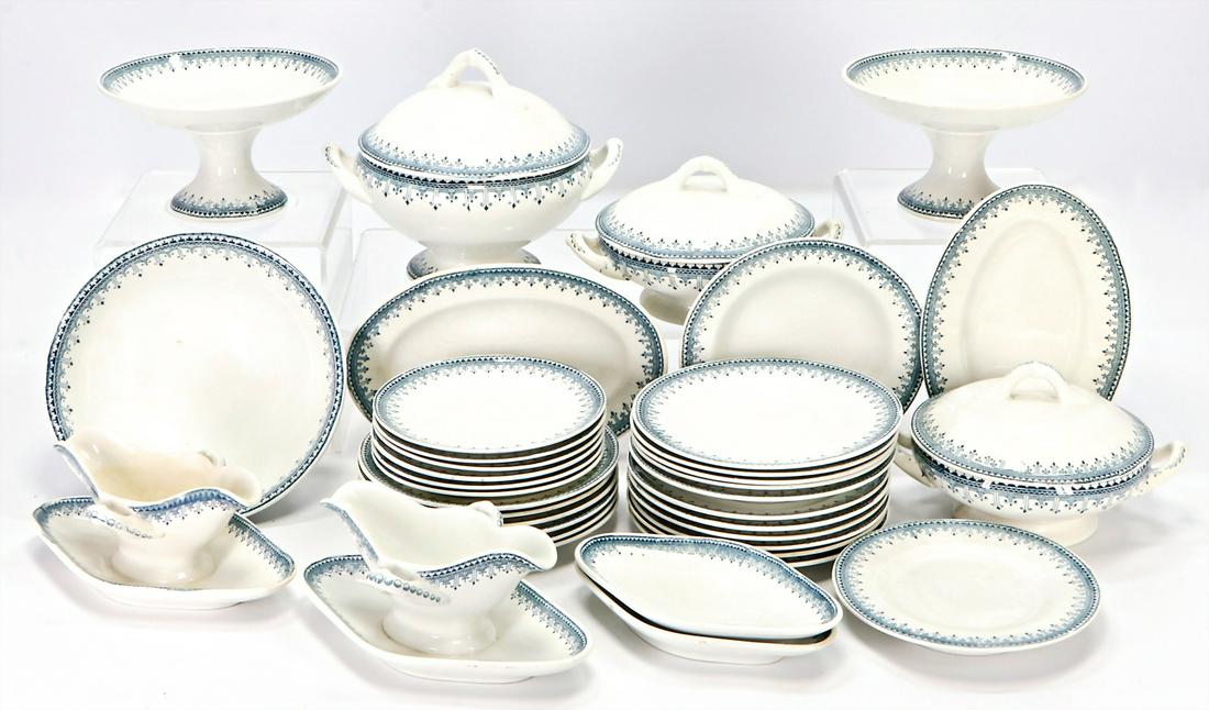children's dinner-service, ceramic, soup tureen, bowls (1 of 1)