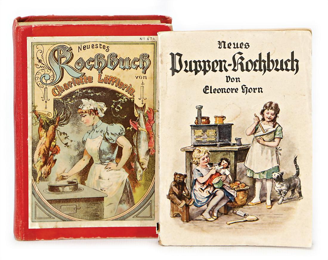 2 pieces doll's cookbooks, "Neues Puppenkochbuch" by (1 of 1)