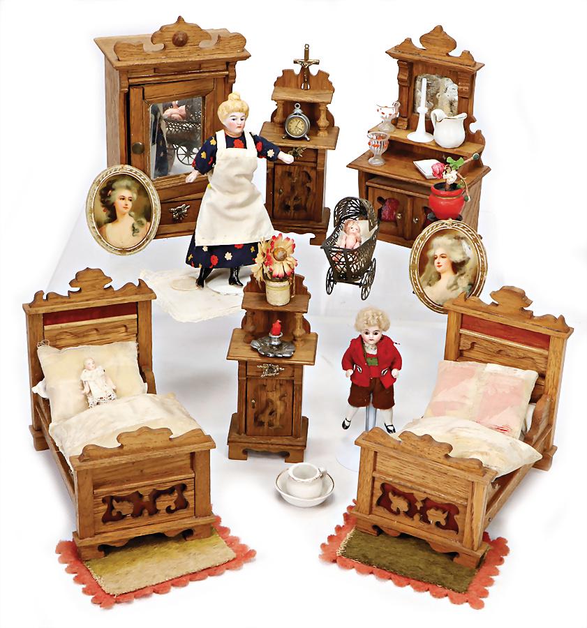 nice Wilhelmine era furniture program, bedroom, lenght (1 of 1)