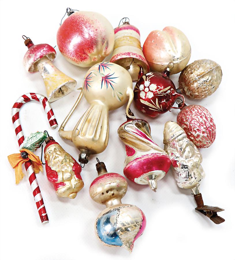 Christmas tree decoration, glass, 13 pieces, bell, can,: Christmas tree decoration, glass, 13 pieces, bell, can, Santa Claus with clamp, nut, stick, fruits German Description Weihnachtsschmuck, Glas, 13 Teile, Glocke, Kanne, Weihnachtsmann mit Klammer, Nuss