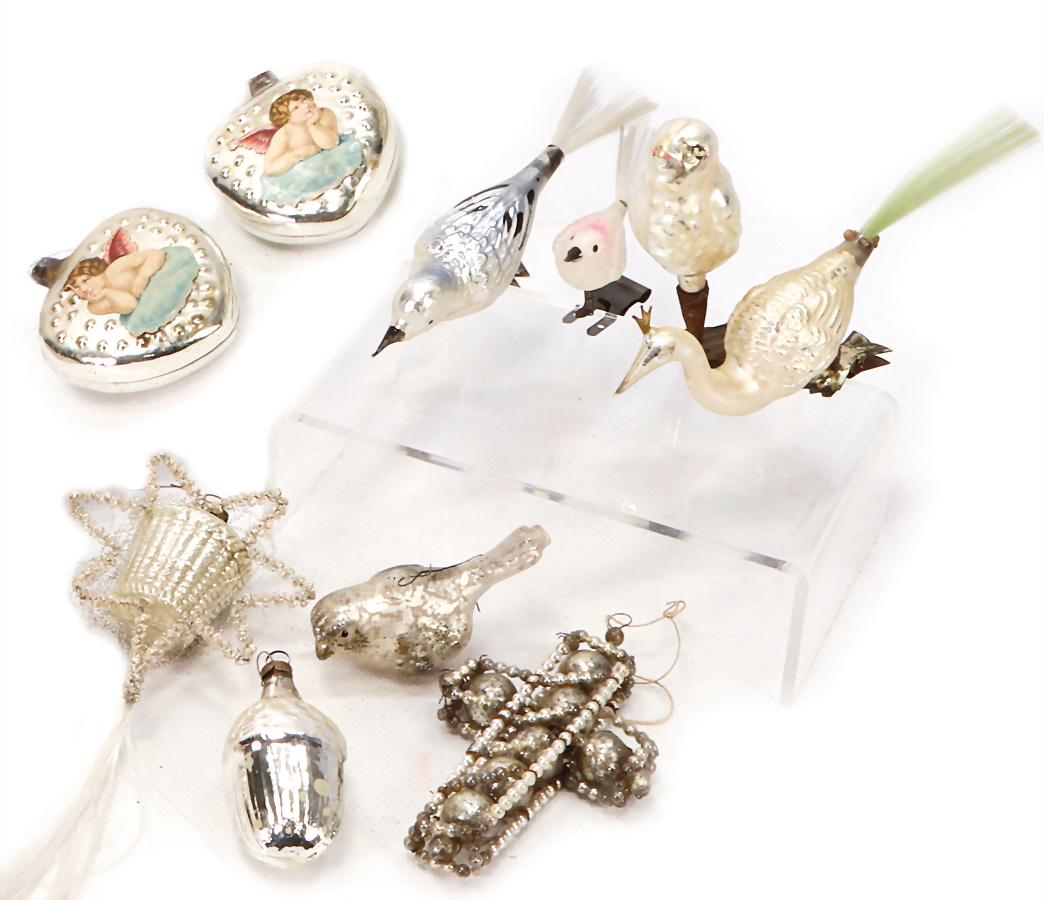 Christmas tree decoration, glass, birds, cross, heart,: Christmas tree decoration, glass, birds, cross, heart, partially with clamps German Description Weihnachtsschmuck, Glas, Vögel, Kreuz, Herz, teilw. mit Klammern