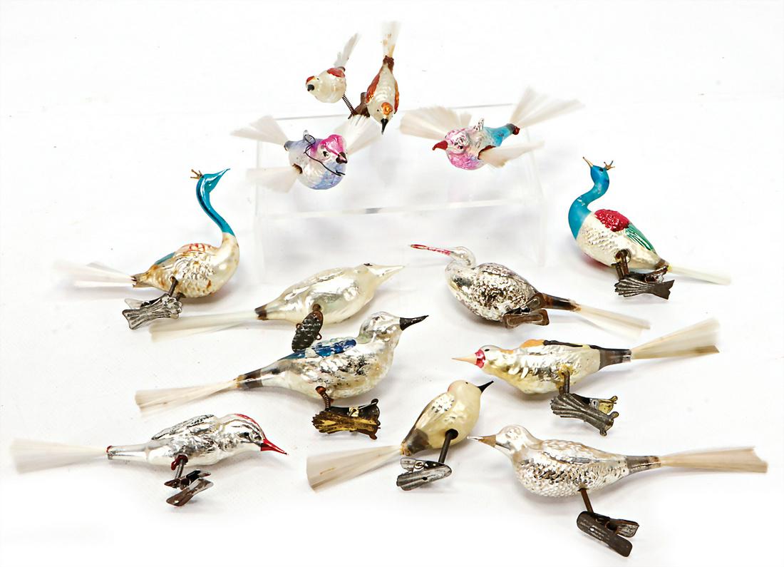 mixed lot of Christmas tree decoration, mirror glass,: mixed lot of Christmas tree decoration, mirror glass, 12 pieces, birds, partially with clamp German Description Konv. Christbaumschmuck, Spiegelglas, 12 Teile, Vögel, teilw. mit Klammer
