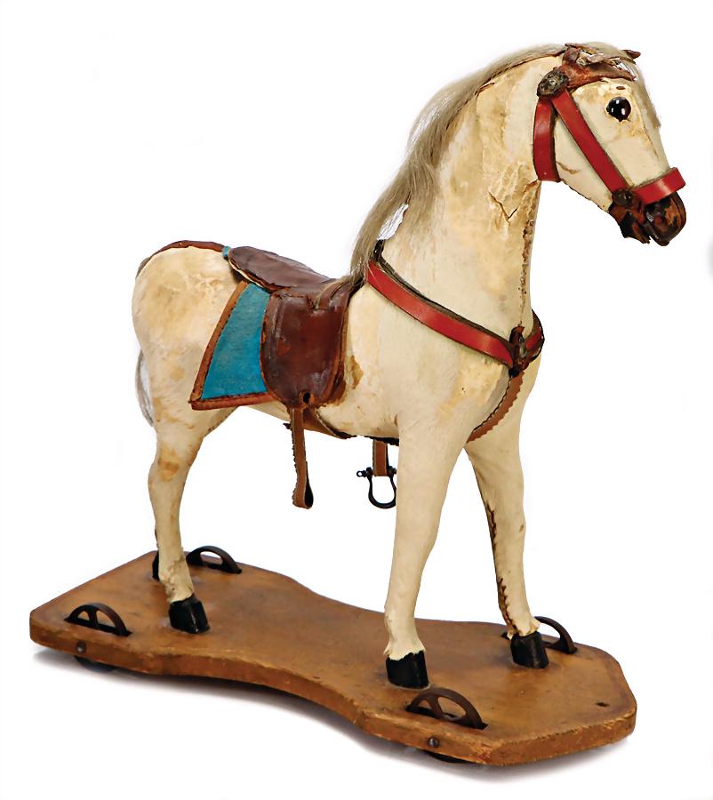 nice small pelt horse with casting wheels with spokes, (1 of 1)