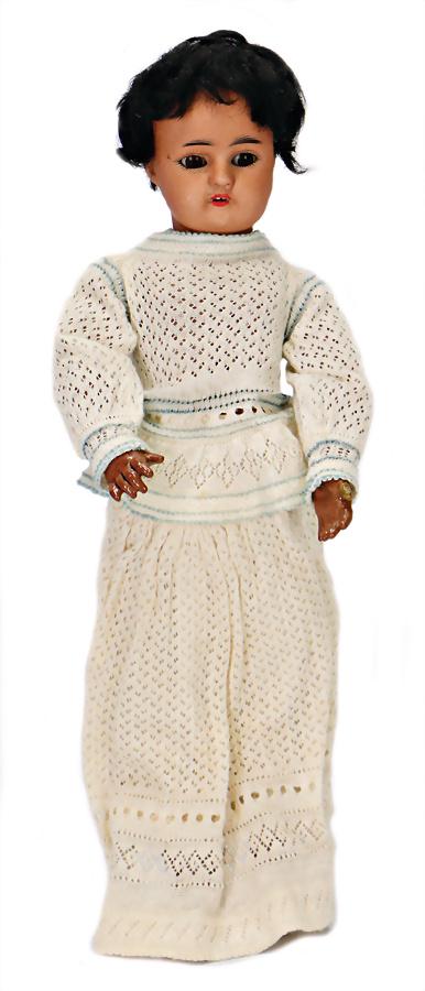 SIMON & HALBIG small colored, bisque porcelain head: SIMON & HALBIG small colored, bisque porcelain head doll, 30 cm brown sleepy eyes, opened mouth, upper teeth, pierced ears, dark toned jointed body, old mohair wig German Description SIMON & HALBI