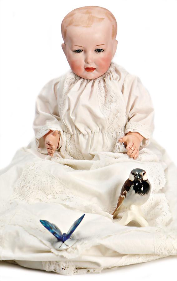 bisque porcelain full head character baby, 32 cm, blue: bisque porcelain full head character baby, 32 cm, blue sleepy eyes, opened/closed mouth, not suitable to the body, possibly a machine head, baby with sitting body, please note that it is risky to tran