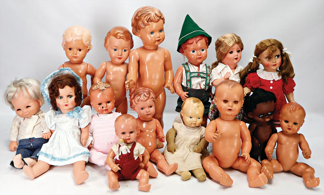 Konv. Puppen, CELBA, 49 cm, Strampelchen, Erika,: Konv. Puppen, CELBA, 49 cm, Strampelchen, Erika, Einbindekopf-Baby, CELBA, Strampelchen, teils guter Zust., teils kl. Fehler, insgesamt 14 Teile German Description Konv. Puppen, CELBA, 49 cm, Strampel